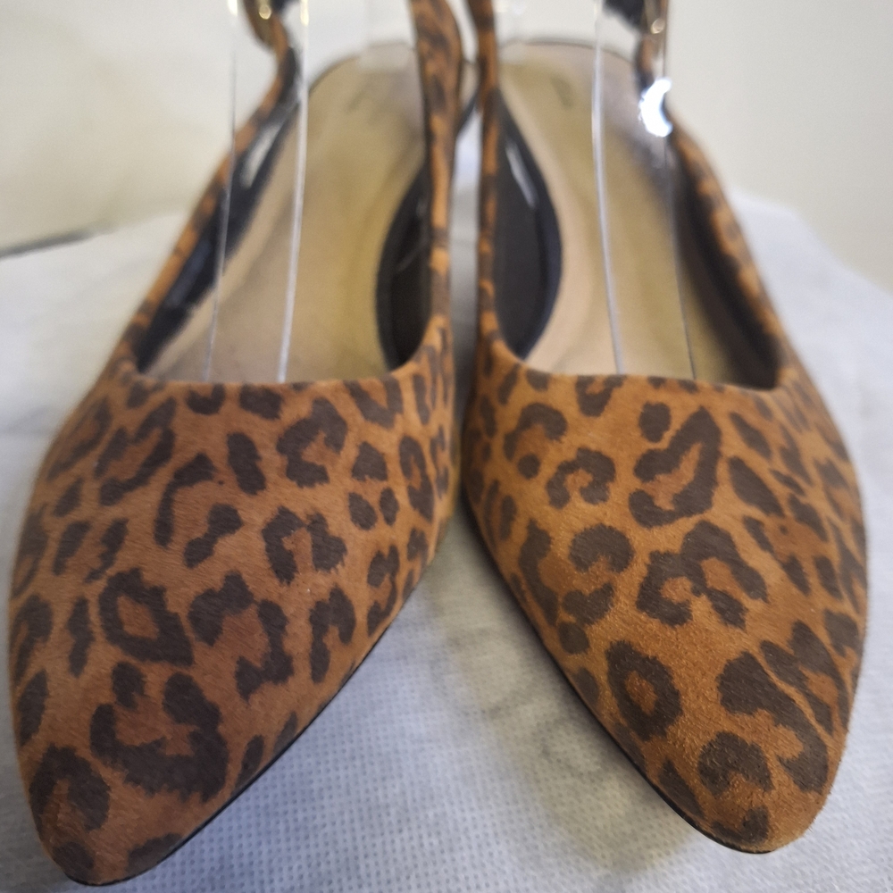 Clarks Collection Leopard Print Heels Size 6D